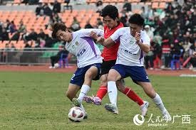 还玩家一片梦海，《和平精英》首套高定神装“梦海之灵”梦幻上线